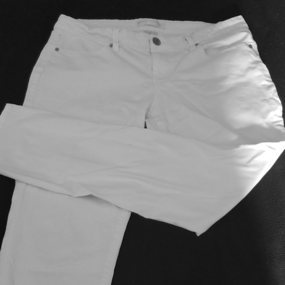 No Boundaries Low Rise Skinny Jeans